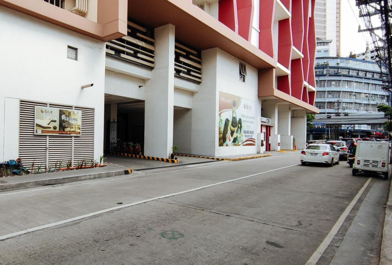 Reddoorz Plus @ Silk Residences Sta. Mesa Monthly Stay Manilla Buitenkant foto