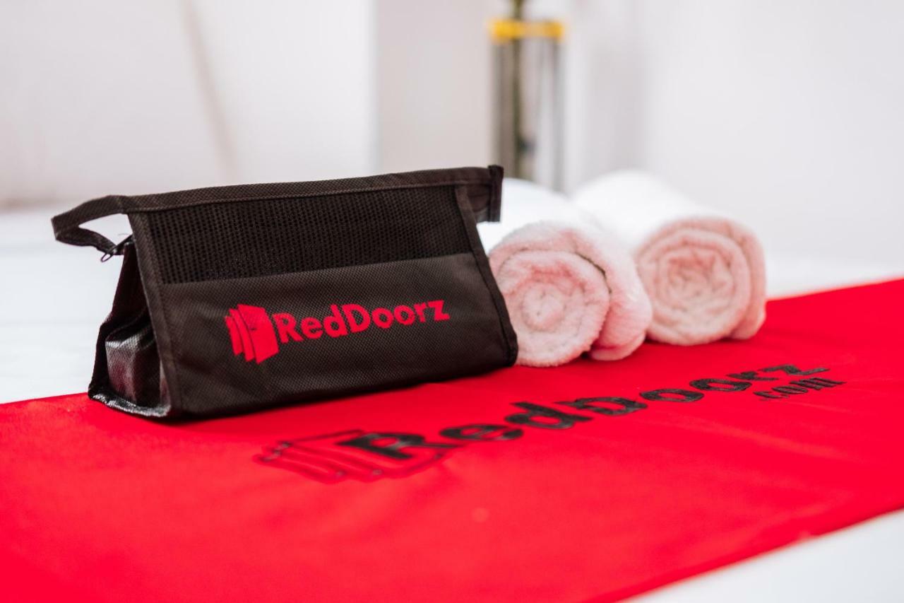 Reddoorz Plus @ Silk Residences Sta. Mesa Monthly Stay Manilla Buitenkant foto